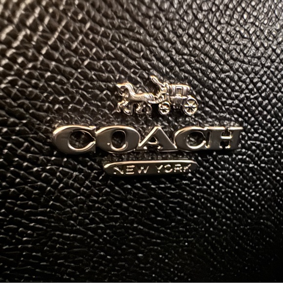 NWT COACH Mollie Black Small shoulder/crossbody bag fun heartbolt print lovecore - Picture 8 of 10